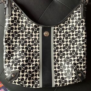 Coach vintage shoulder bag